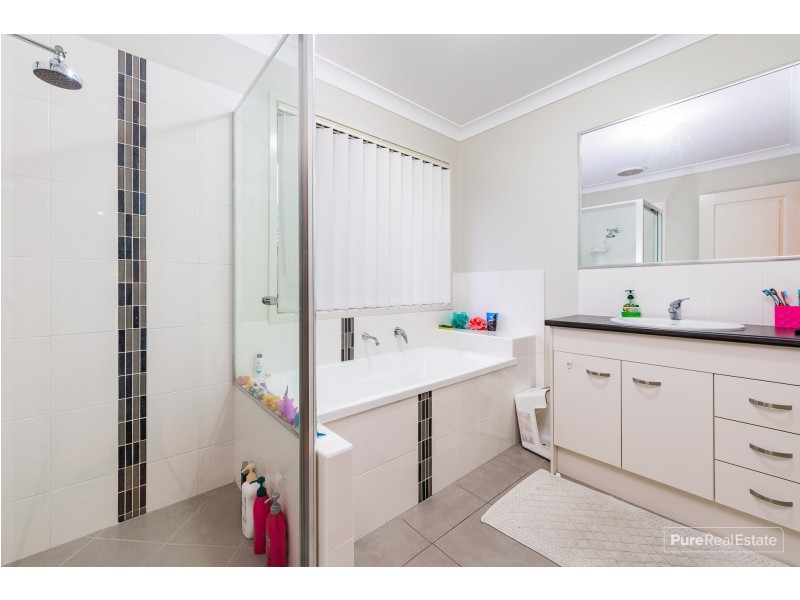 11 Oliver Place, Ormeau QLD 4208