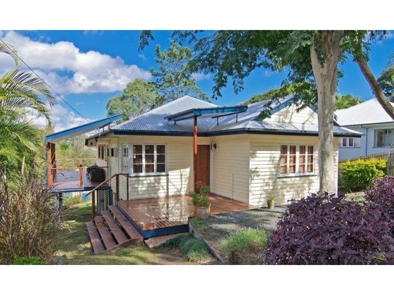 112 Redwood Street, Stafford Heights QLD 4053