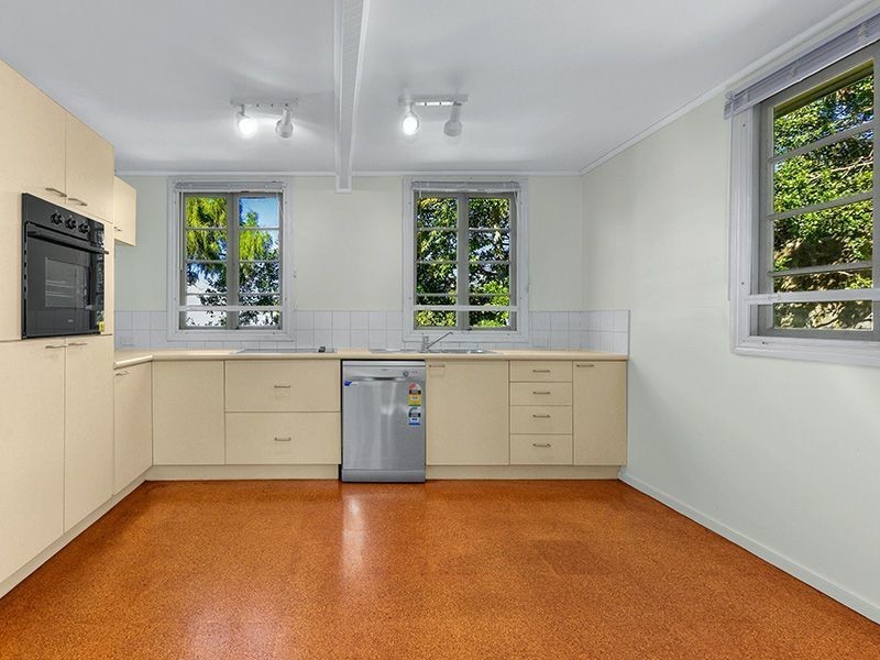 9 White Street, Kelvin Grove QLD 4059