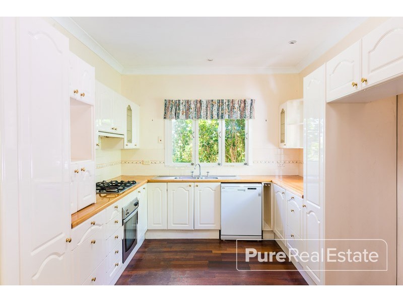 32 Hudson Avenue, Mitchelton QLD 4053