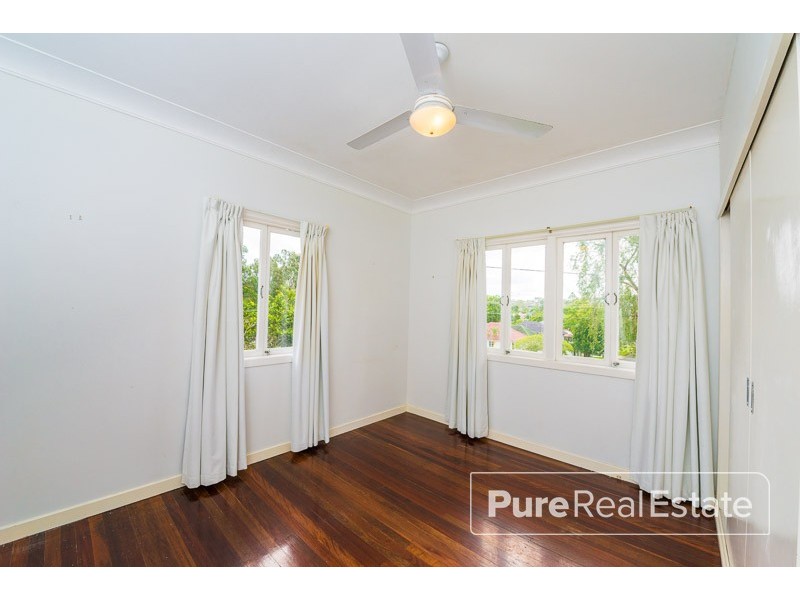 32 Hudson Avenue, Mitchelton QLD 4053