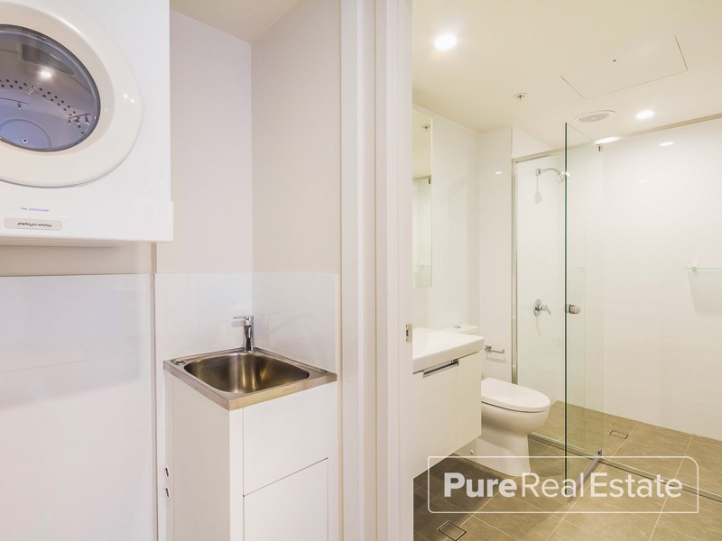 2016/9 Edmondstone Street, South Brisbane QLD 4101