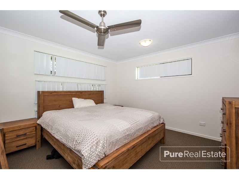 36 Knightsbridge Drive, Chuwar QLD 4306