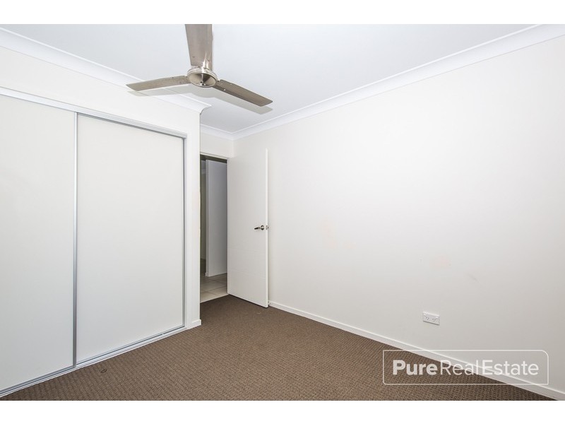 36 Knightsbridge Drive, Chuwar QLD 4306