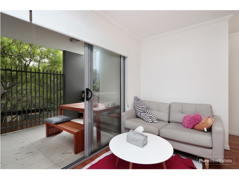 5/146 Cavendish Road, Coorparoo QLD 4151