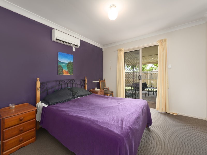 12 Tracey Street, Wynnum West QLD 4178