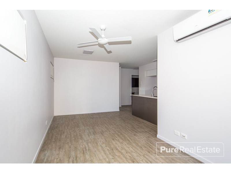 10/17 Carl Street, Woolloongabba QLD 4102