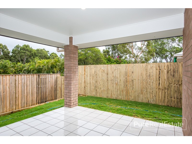 7 Mac Street, Bridgeman Downs QLD 4035