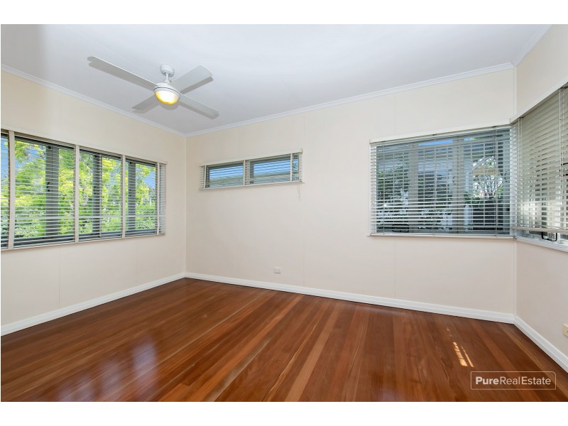 43 Peronne Road, Tarragindi QLD 4121