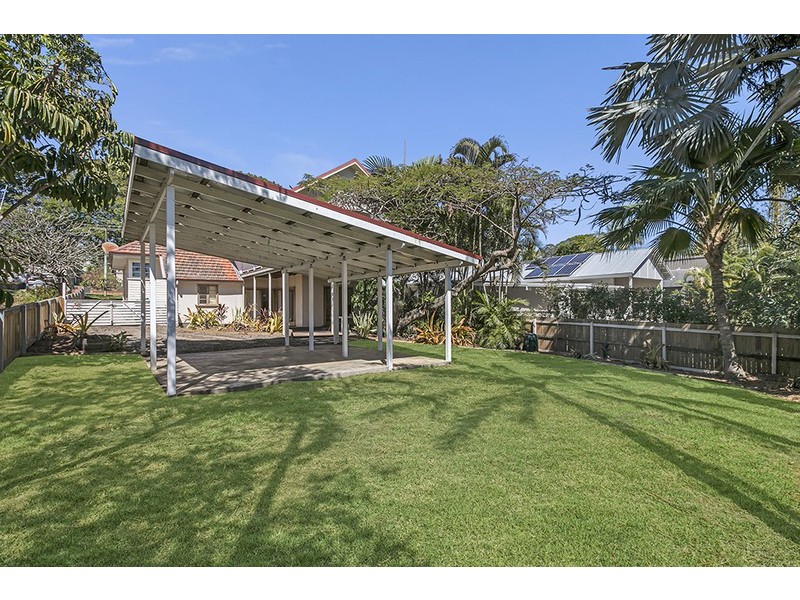 11 Nind Street, Wavell Heights QLD 4012