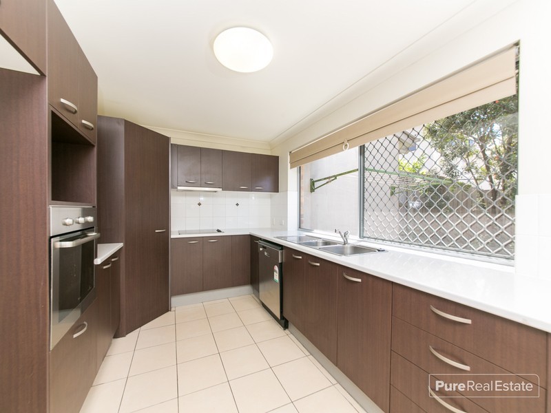 2/54 Hill Crescent, Carina Heights QLD 4152