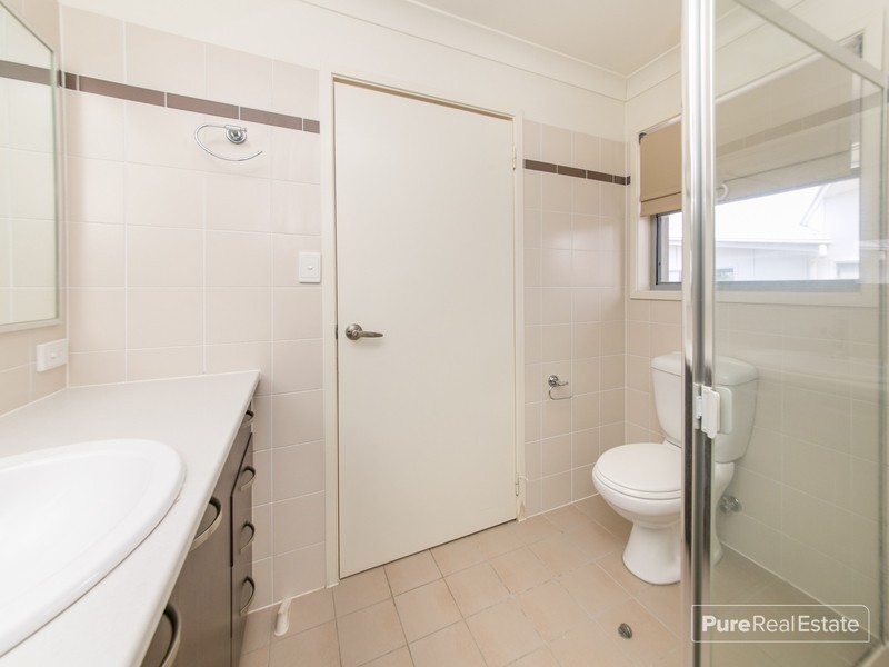 2/54 Hill Crescent, Carina Heights QLD 4152