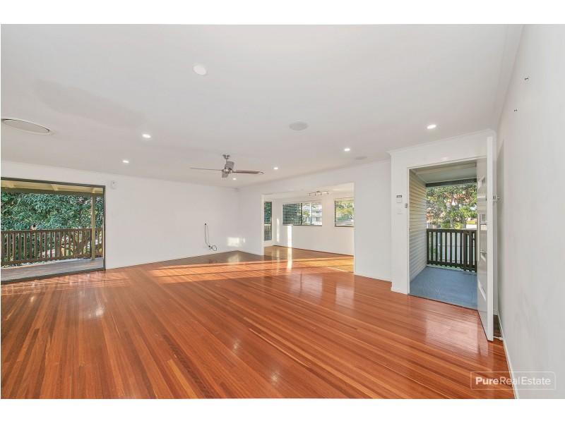 18 Ilford Street, Gordon Park QLD 4031