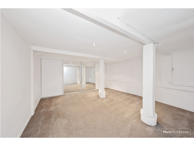 18 Ilford Street, Gordon Park QLD 4031