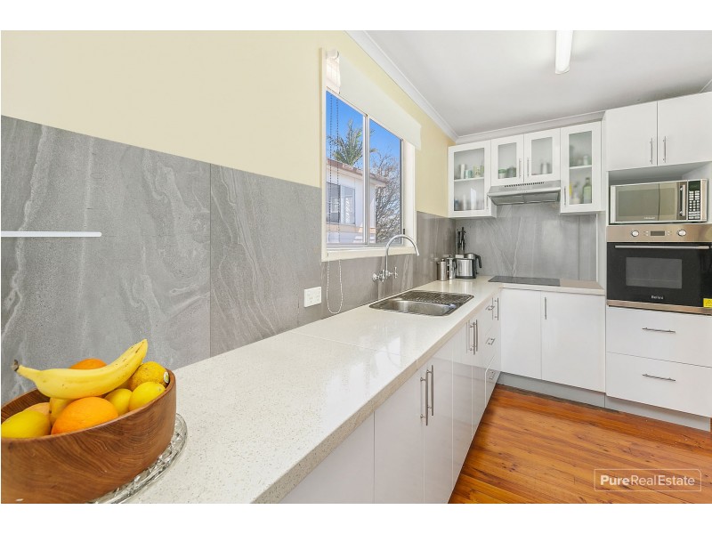 28 Kedron Street, Kedron QLD 4031