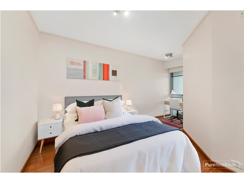 293/18 Tank Street, Brisbane City QLD 4000