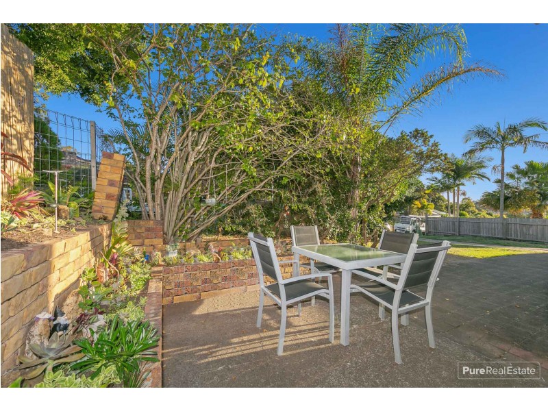 10 Falstaff Street, Belmont QLD 4153