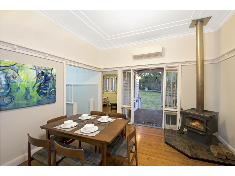 156 Watson Street, Camp Hill QLD 4152