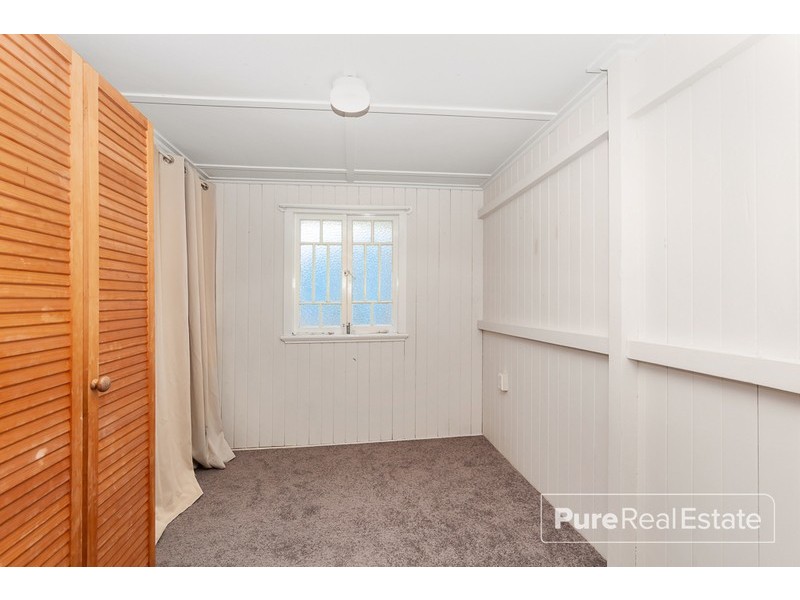 16 Overend Street, Norman Park QLD 4170