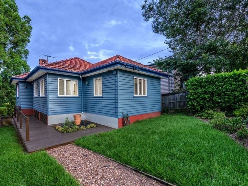 76 Glen Retreat Road, Mitchelton QLD 4053