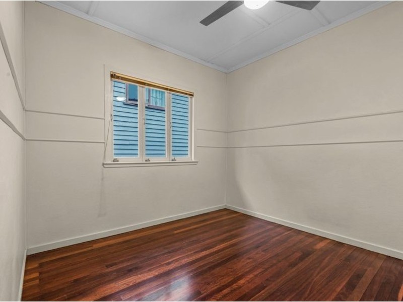 76 Glen Retreat Road, Mitchelton QLD 4053