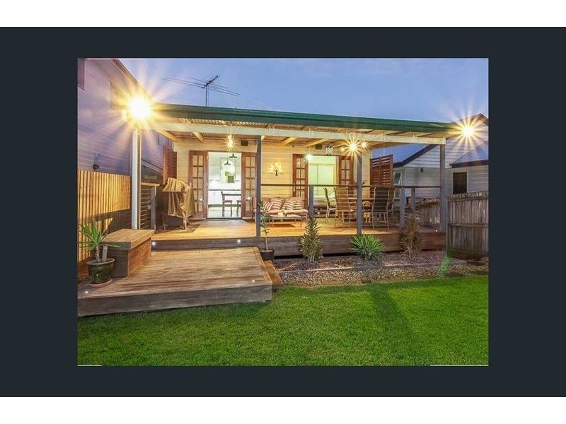 32 Barton Street, Everton Park QLD 4053