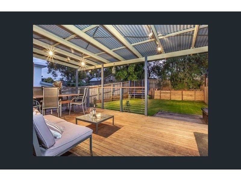 32 Barton Street, Everton Park QLD 4053