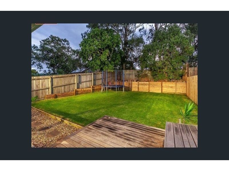 32 Barton Street, Everton Park QLD 4053