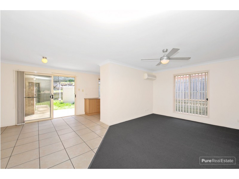 12 Eloise Place, Sumner QLD 4074