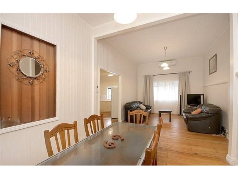 53 Broadway Street, Woolloongabba QLD 4102