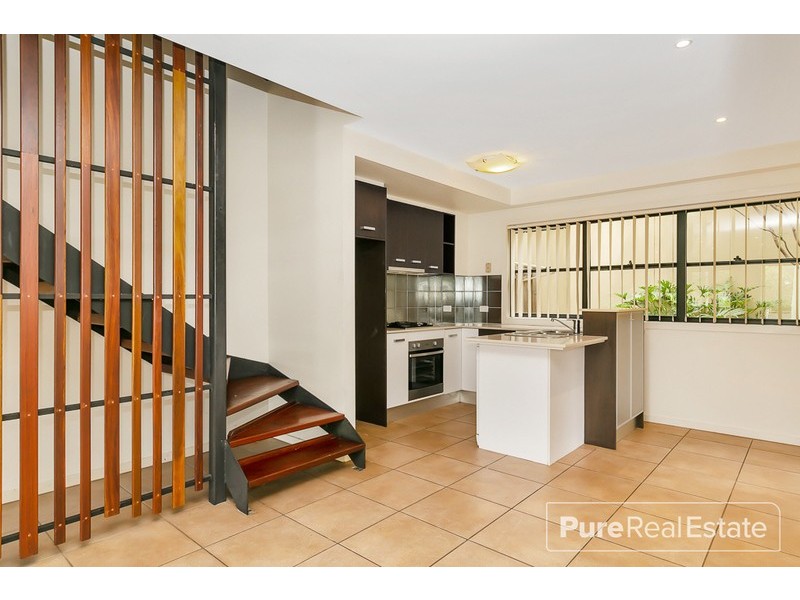 12/37 Seventh Avenue, Windsor QLD 4030