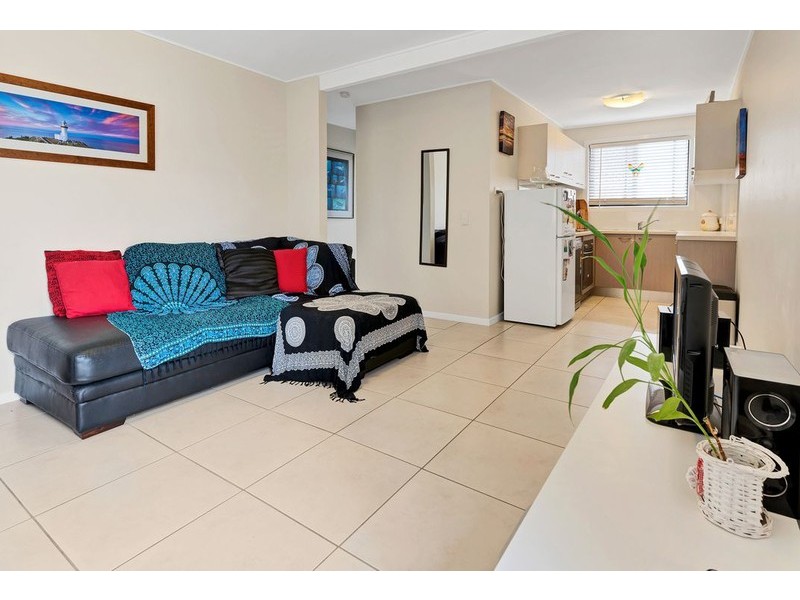 2/35 Brisbane Road, Biggera Waters QLD 4216