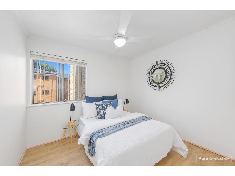 2/9 Rossiter Parade, Hamilton QLD 4007