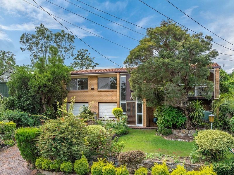 8 Harefield Street, Indooroopilly QLD 4068