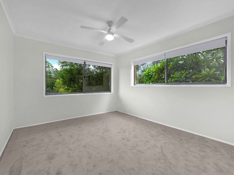 8 Harefield Street, Indooroopilly QLD 4068