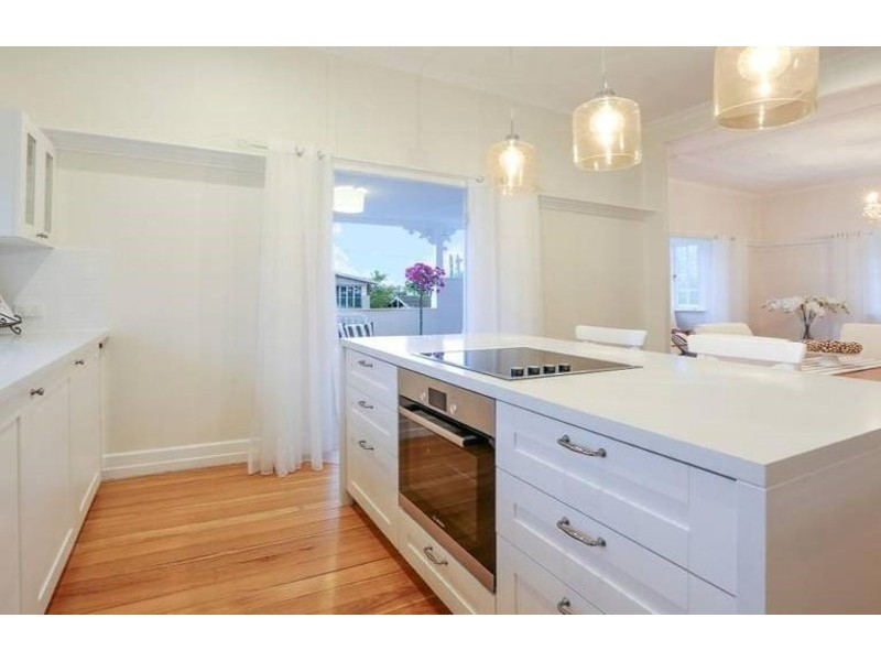 12 Gunner Street, Kedron QLD 4031