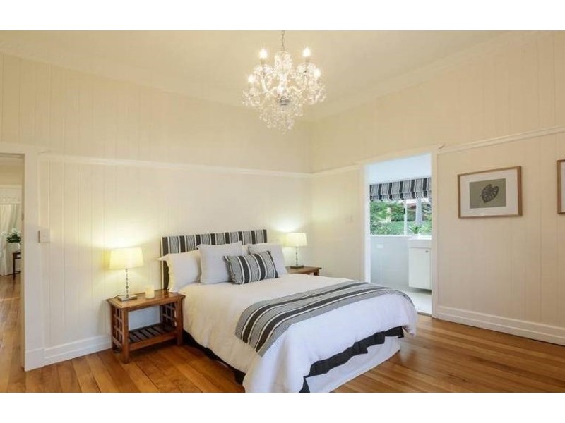 12 Gunner Street, Kedron QLD 4031