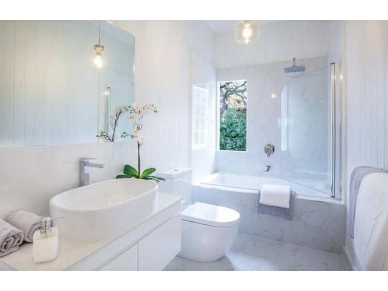 12 Gunner Street, Kedron QLD 4031