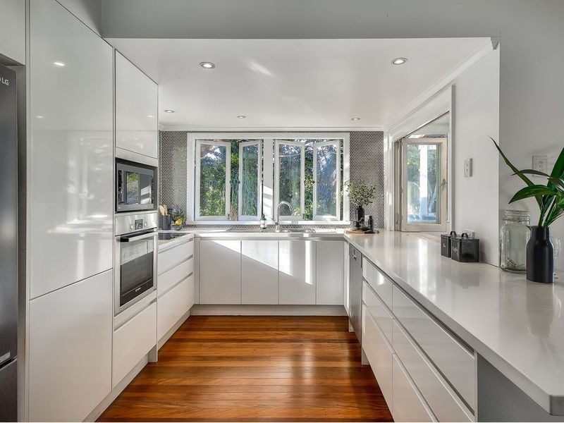 3 Benfield Street, Mitchelton QLD 4053