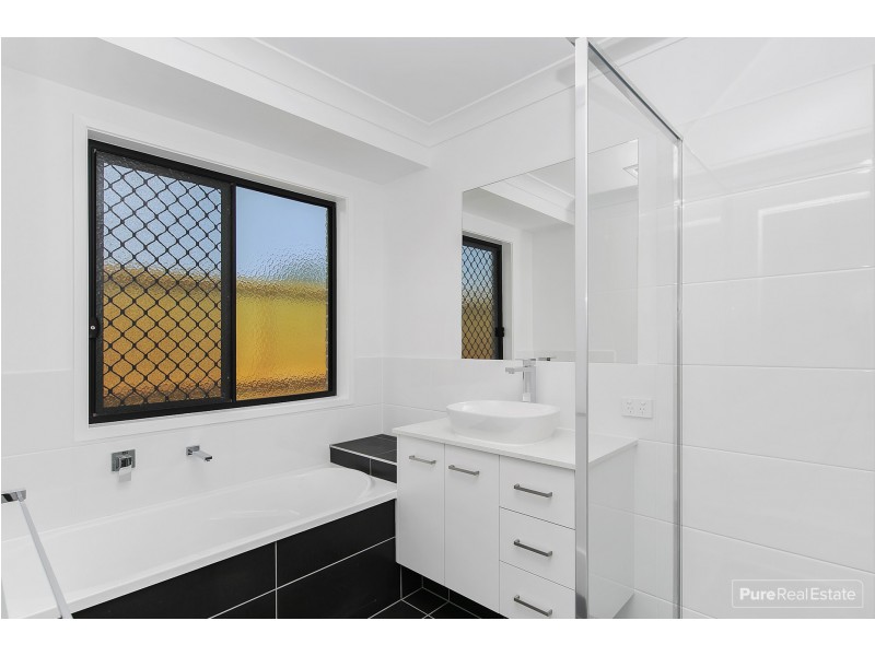 12 Forbes Crescent, Upper Kedron QLD 4055