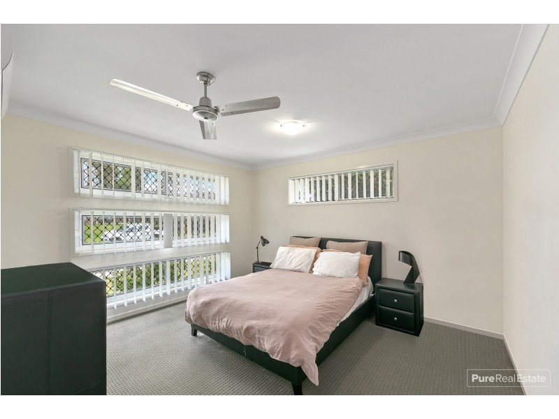 32 Knightsbridge Drive, Chuwar QLD 4306