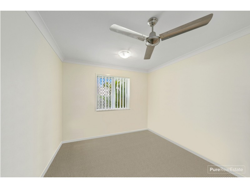 32 Knightsbridge Drive, Chuwar QLD 4306