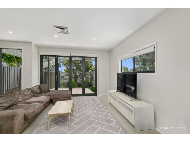 2/26 Clive Street, Annerley QLD 4103