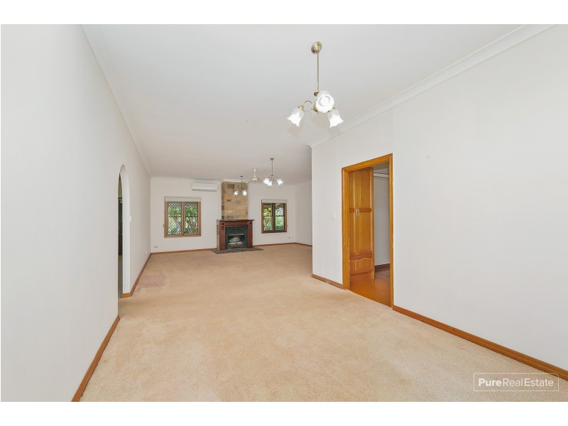 1031 Beams Road, Bridgeman Downs QLD 4035
