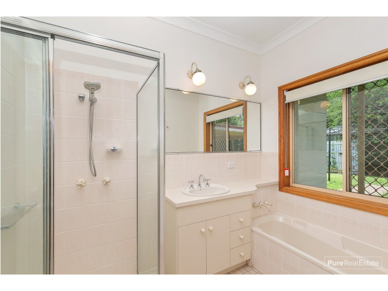 1031 Beams Road, Bridgeman Downs QLD 4035