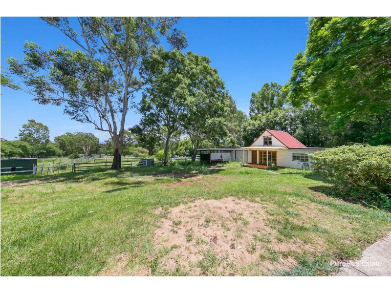 1031 Beams Road, Bridgeman Downs QLD 4035