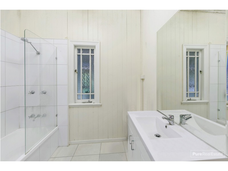 994 Gympie Road, Chermside QLD 4032