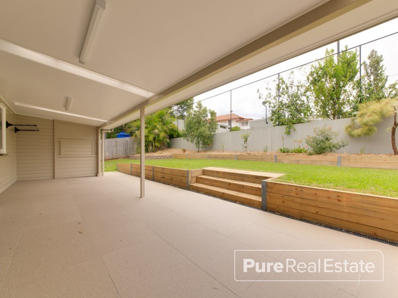 127 Weller Road, Tarragindi QLD 4121