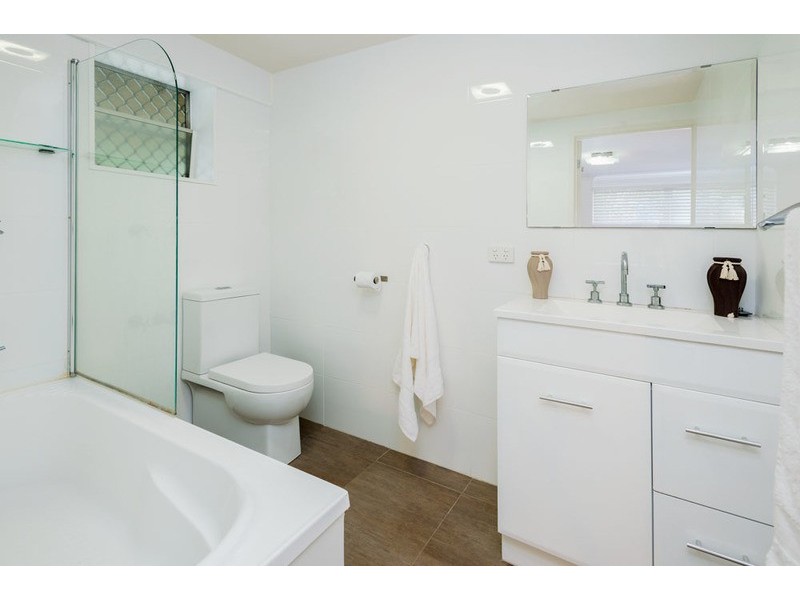 19 Greycliffe Street, Mount Gravatt East QLD 4122