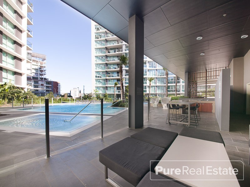 21301/8 Hercules Street, Hamilton QLD 4007